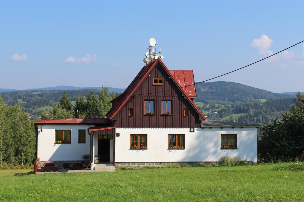 Penzion Jizerka Jablonec nad Nisou Εξωτερικό φωτογραφία